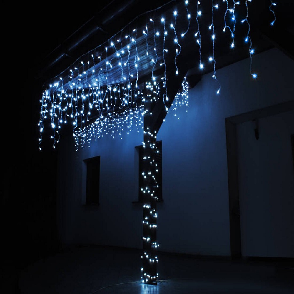 300 LED-es karácsonyi jégcsap fényfüggöny kül-, és beltérre – 12 méter, hideg fehér (BB-11520) (1)