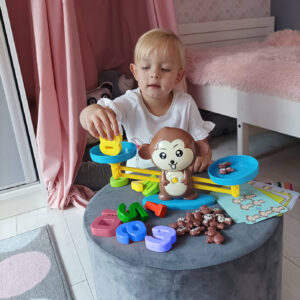 Interaktív, oktató és készségfejlesztő matematikai majom figurás mérleg játék - figurákkal, kártyákkal, számokkal (BBJ) - Image 3