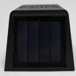 Dekoratív kültéri napelemes LED lámpa áttört mintával - mini dekor lámpa lépcsőre, kerítésre (BBV) - Image 7