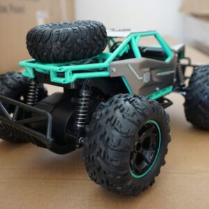 Sprint vagány off-road kaszkadőrautó nagy felbontású kamerával - alkalmazásból vezérelhető - 30km/h (BBLPJ) - Image 9