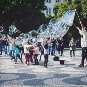 Buborékfújó utántöltő készlet - 5 db 50 ml-es folyadékkal - buborékfújó pisztolyhoz és hagyományos buborékfújóhoz is használható (BBJ) - Image 4