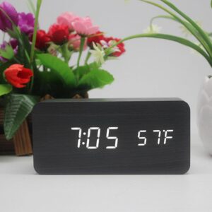 Fa borítású, sötét színű LED-es ébresztőóra - hanghatásokkal irányítható (BBV) (BBD) - Image 7