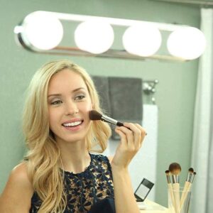 Tükörre rögzíthető 4 LED-es Hollywood sminkasztal lámpa tapadókorongokkal - vezeték nélküli (BBKM) - Image 4