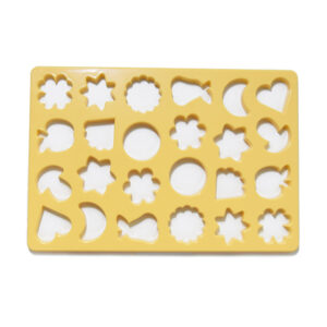 Tésztakiszúró szett aprósüteményhez 24 db aranyos mintával műanyagból - 23 x 33 cm (BBKM) - Image 5