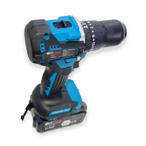 hitman_kefe_nelkuli_furogep_es_csavarozo