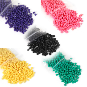 100 g gyantagyöngy – professzionális szőrtelenítő viasz gyantamelegítőhöz, bőrbarát formula otthoni és szalonhasználatra - Levendula lila (BLLV) - Image 6