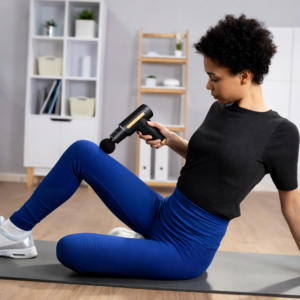 JY-511 LCD kijelzős masszázs pisztoly – izomlazító masszírozó készülék cserélhető fejekkel izomregeneráláshoz (BBD) - Image 3